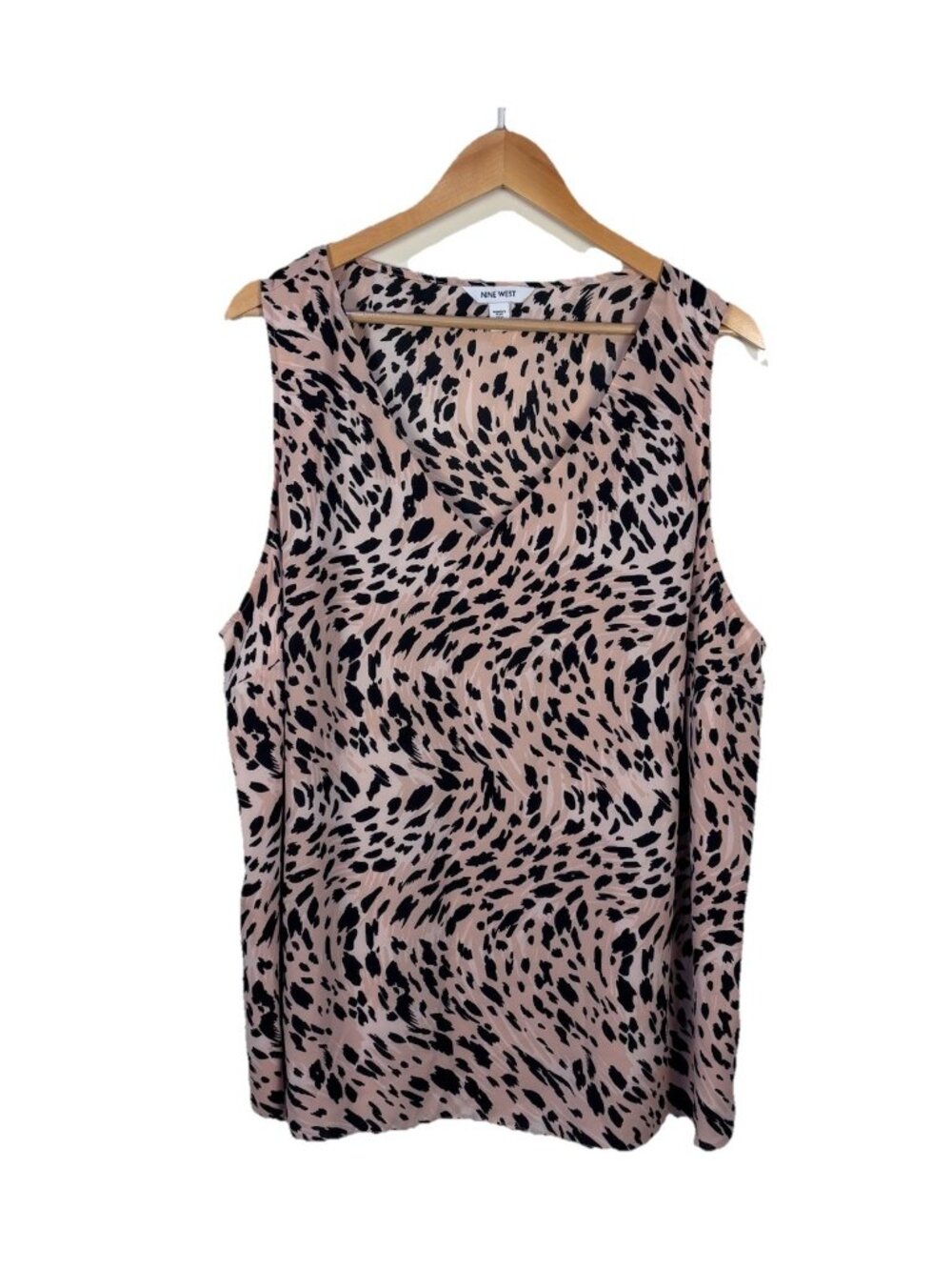 Nine West Womens Plus 2X Sleeveless Blouse Pink Black Animal Print V-neck Lined